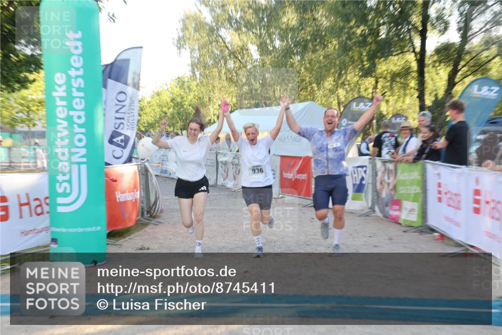 07.09.2025 - 19. Norderstedt Triathlon Luisa Fischer http://msf.ph/oto/8745411 07.09.2025 17:19:22 Ziel 936 meine-sportfotos.de