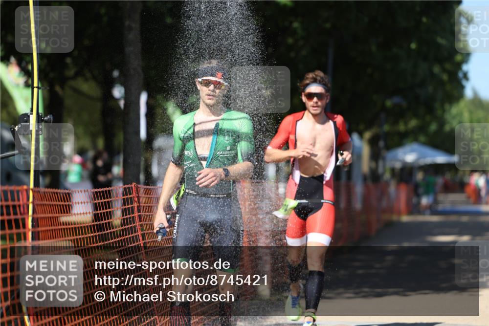 07.09.2025 - 19. Norderstedt Triathlon Michael Strokosch http://msf.ph/oto/8745421 07.09.2025 14:46:55 Laufen 974, 1016 meine-sportfotos.de