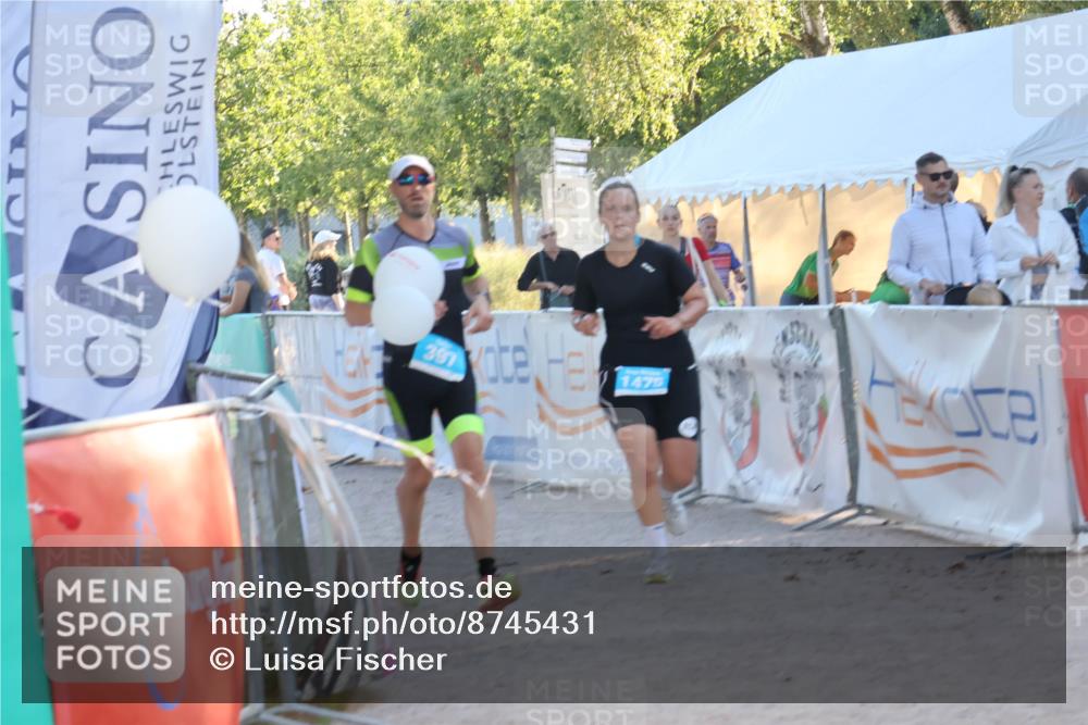 07.09.2025 - 19. Norderstedt Triathlon Luisa Fischer http://msf.ph/oto/8745431 07.09.2025 17:19:36 Ziel 397, 1475 meine-sportfotos.de