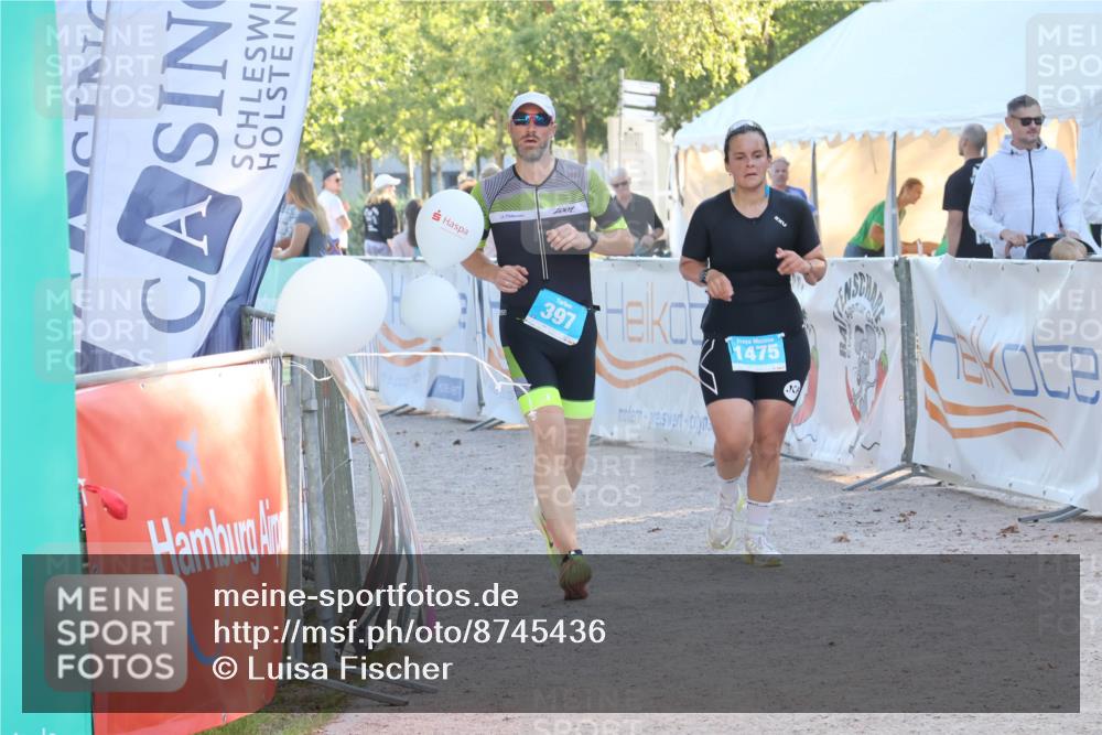 07.09.2025 - 19. Norderstedt Triathlon Luisa Fischer http://msf.ph/oto/8745436 07.09.2025 17:19:37 Ziel 397, 1475 meine-sportfotos.de