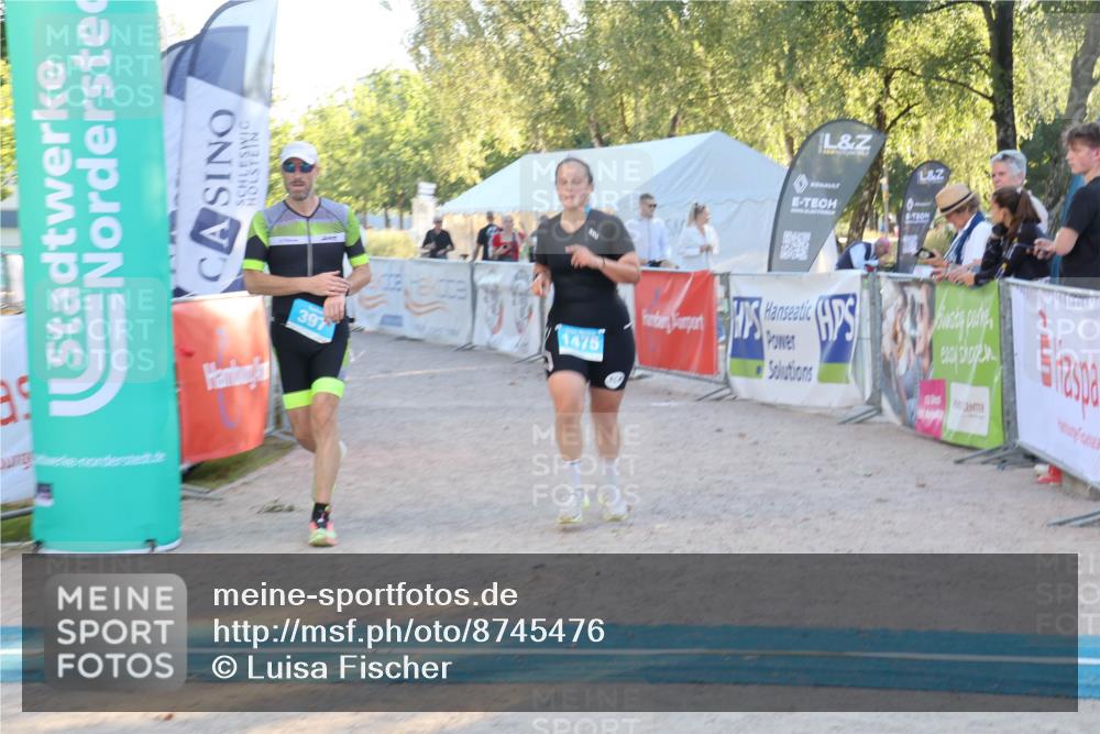 07.09.2025 - 19. Norderstedt Triathlon Luisa Fischer http://msf.ph/oto/8745476 07.09.2025 17:19:39 Ziel 397, 1475 meine-sportfotos.de