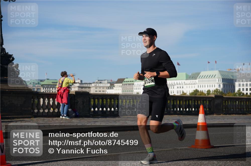 07.09.2025 - BARMER Alsterlauf Yannick Fuchs http://msf.ph/oto/8745499 07.09.2025 09:31:03 Laufen 8128 meine-sportfotos.de