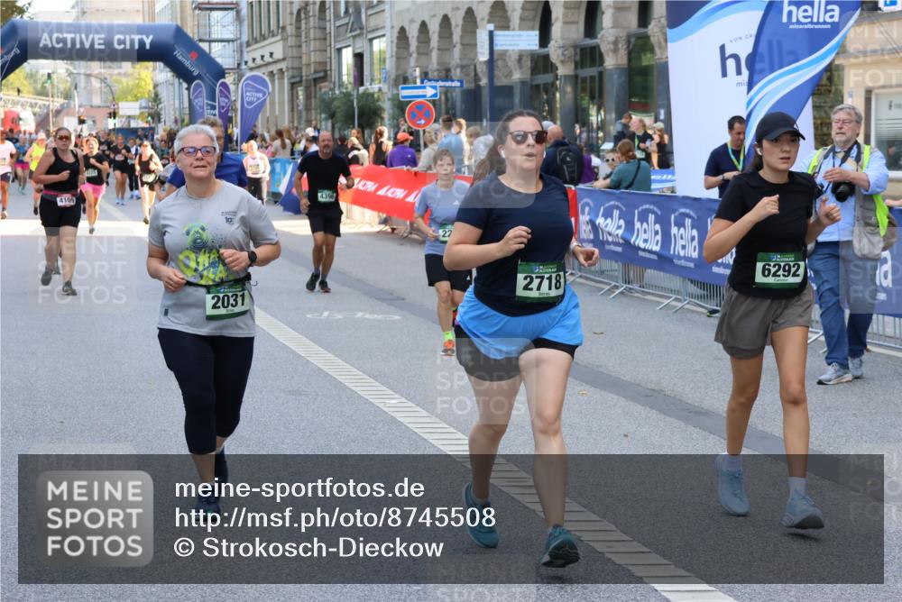 07.09.2025 - BARMER Alsterlauf Strokosch-Dieckow http://msf.ph/oto/8745508 07.09.2025 10:17:22 Ziel 2466, 2901, 3731, 3881, 4019, 4025, 4130, 4270, 4790, 4791, 5033, 5305, 5632, 5680, 5946 meine-sportfotos.de