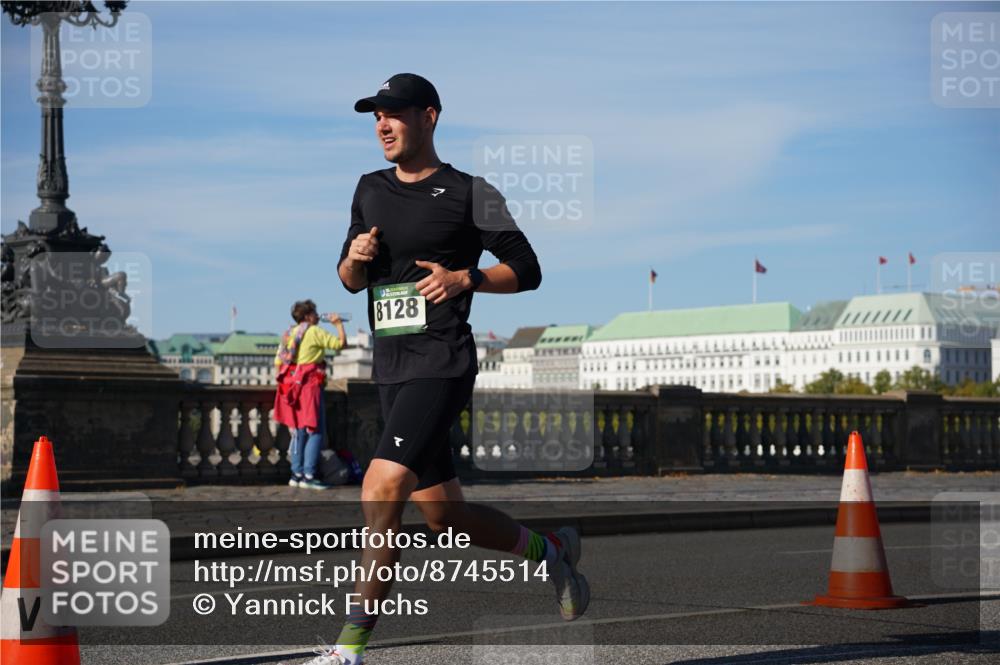 07.09.2025 - BARMER Alsterlauf Yannick Fuchs http://msf.ph/oto/8745514 07.09.2025 09:31:03 Laufen 8128 meine-sportfotos.de