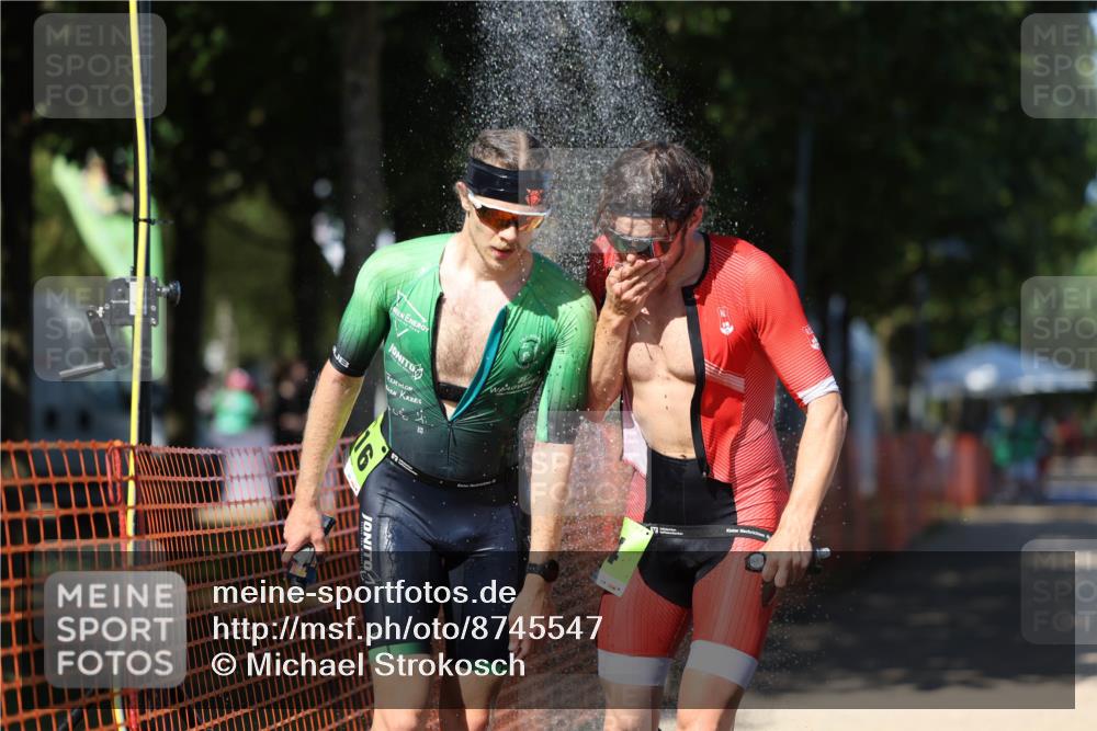 07.09.2025 - 19. Norderstedt Triathlon Michael Strokosch http://msf.ph/oto/8745547 07.09.2025 14:46:58 Laufen 974, 1016 meine-sportfotos.de