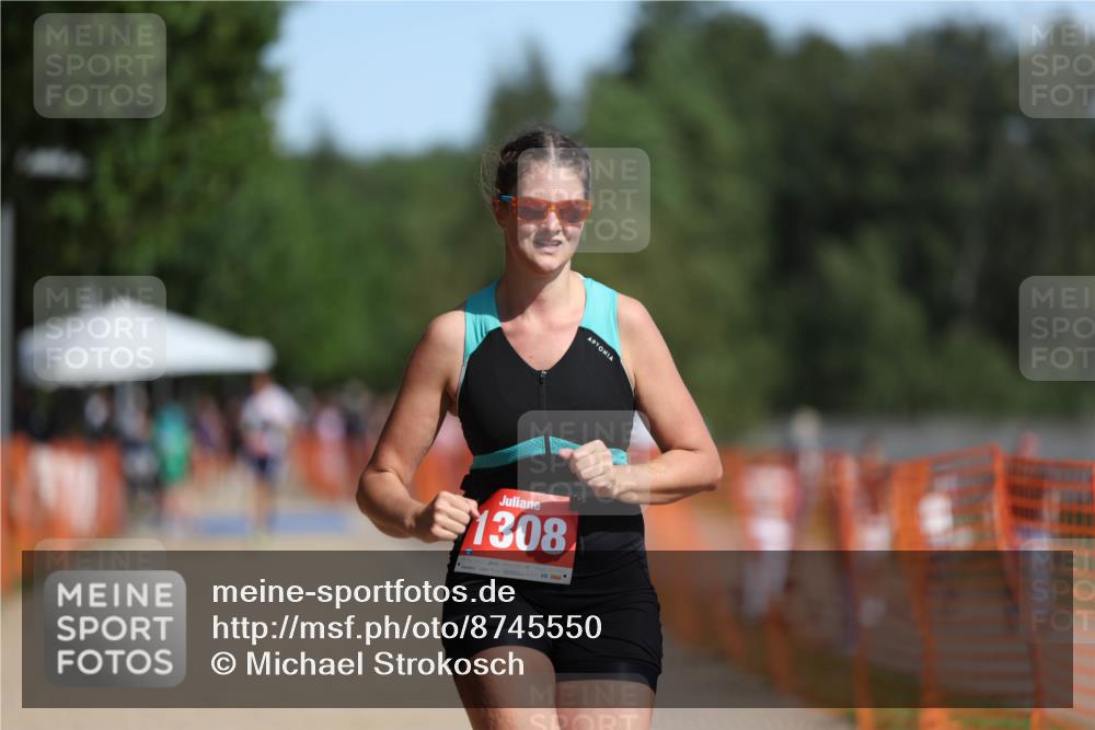 07.09.2025 - 19. Norderstedt Triathlon Michael Strokosch http://msf.ph/oto/8745550 07.09.2025 11:58:44 Laufen 1308 meine-sportfotos.de