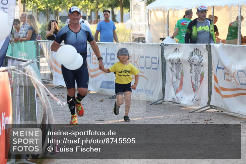 07.09.2025 - 19. Norderstedt Triathlon Luisa Fischer http://msf.ph/oto/8745595 07.09.2025 17:20:38 Ziel  meine-sportfotos.de