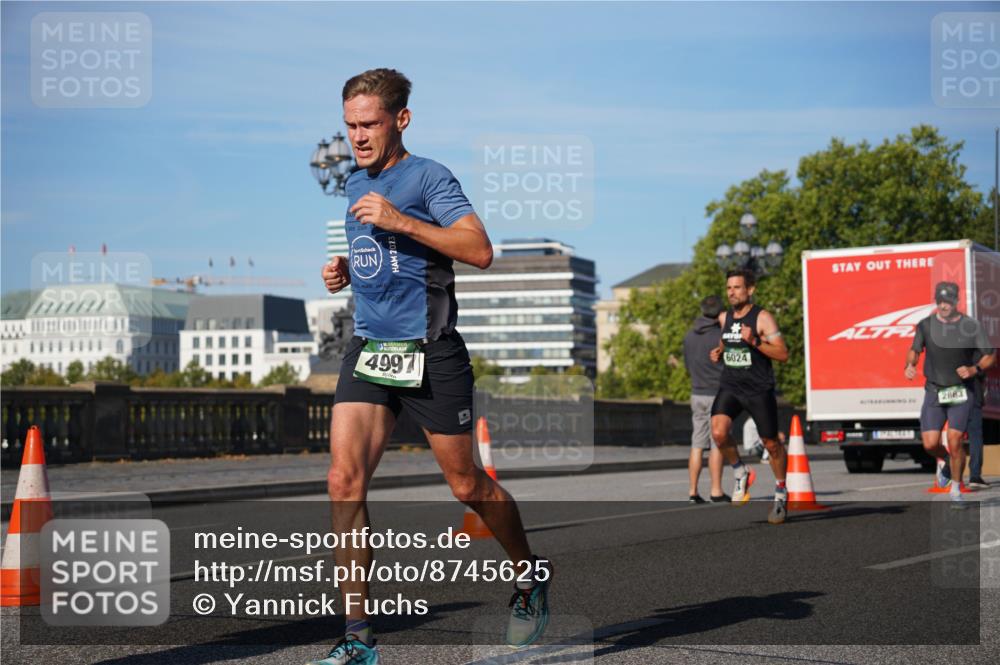 07.09.2025 - BARMER Alsterlauf Yannick Fuchs http://msf.ph/oto/8745625 07.09.2025 09:31:13 Laufen 4997, 6024, 2663 meine-sportfotos.de