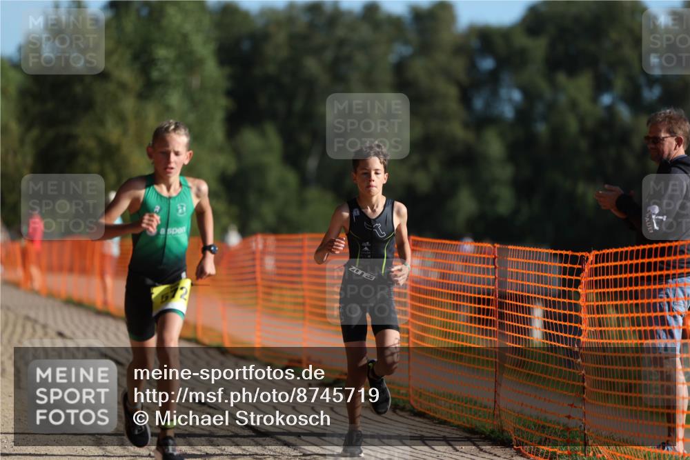 07.09.2025 - 19. Norderstedt Triathlon Michael Strokosch http://msf.ph/oto/8745719 07.09.2025 09:43:47 Laufen 568, 572 meine-sportfotos.de