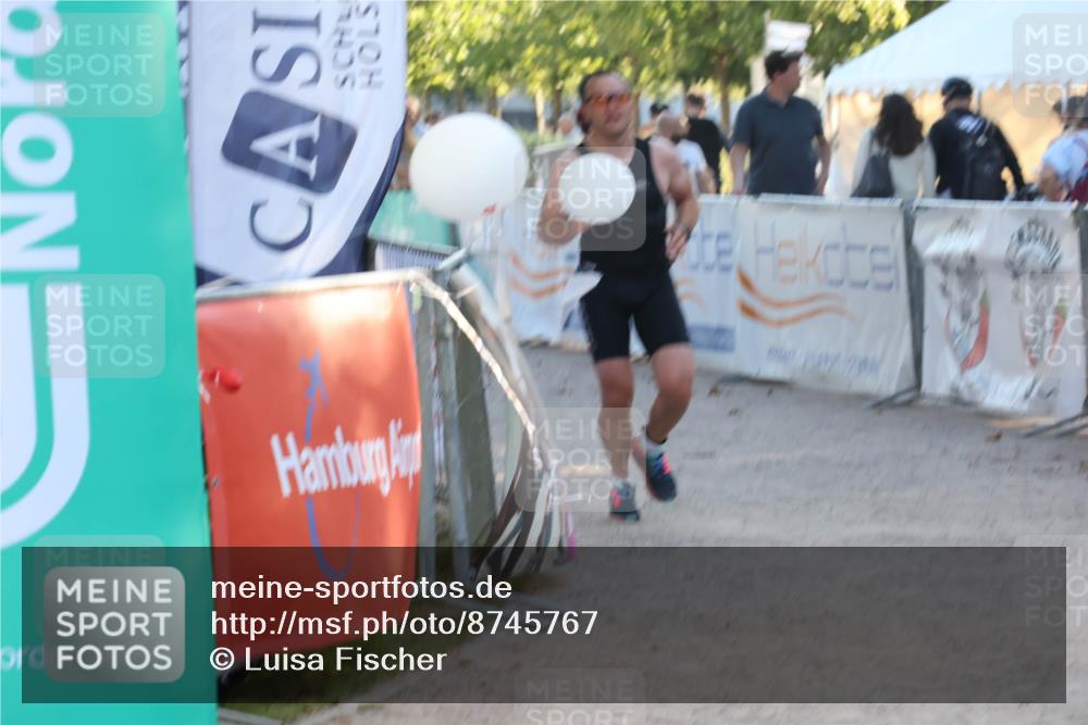 07.09.2025 - 19. Norderstedt Triathlon Luisa Fischer http://msf.ph/oto/8745767 07.09.2025 17:21:00 Ziel 893 meine-sportfotos.de