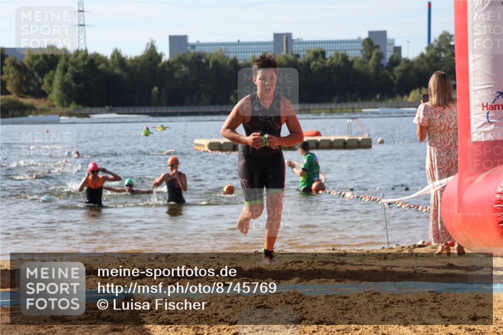 07.09.2025 - 19. Norderstedt Triathlon Luisa Fischer http://msf.ph/oto/8745769 07.09.2025 10:24:40 Schwimmen 83, 104, 123, 132, 674, 683 meine-sportfotos.de