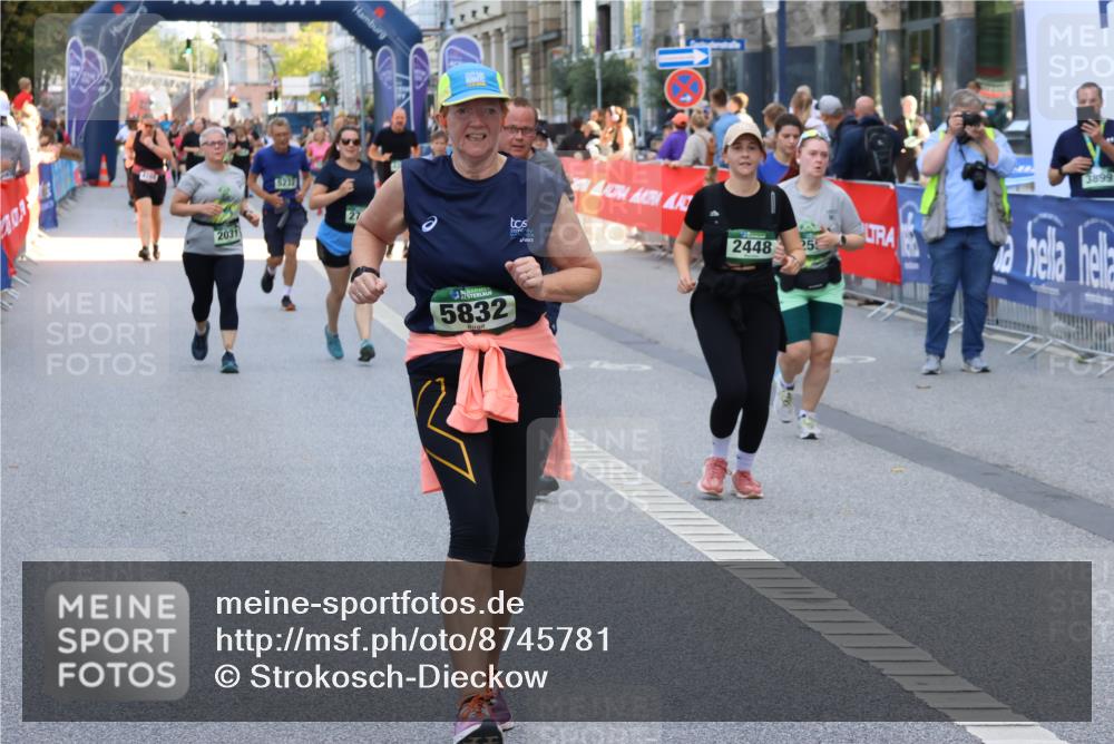 07.09.2025 - BARMER Alsterlauf Strokosch-Dieckow http://msf.ph/oto/8745781 07.09.2025 10:17:16 Ziel 2466, 3372, 3731, 3793, 4130, 4270, 4447, 4790, 4791, 5032, 5087, 5237, 5305, 5632, 5680, 5946, 8082 meine-sportfotos.de
