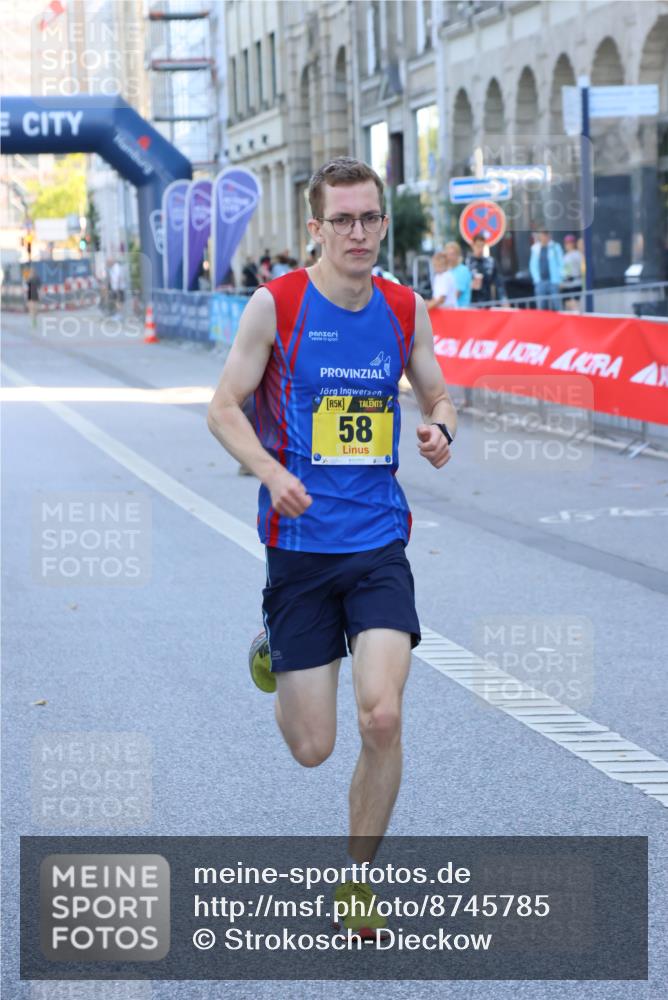 07.09.2025 - BARMER Alsterlauf Strokosch-Dieckow http://msf.ph/oto/8745785 07.09.2025 11:14:33 Ziel  meine-sportfotos.de