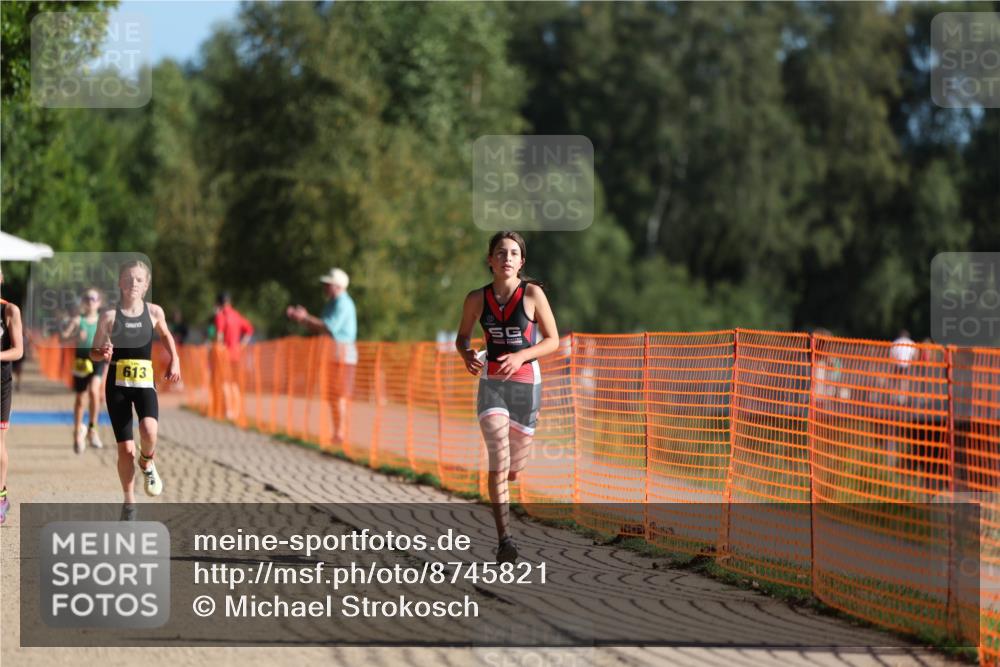 07.09.2025 - 19. Norderstedt Triathlon Michael Strokosch http://msf.ph/oto/8745821 07.09.2025 09:43:57 Laufen 563, 586, 613 meine-sportfotos.de