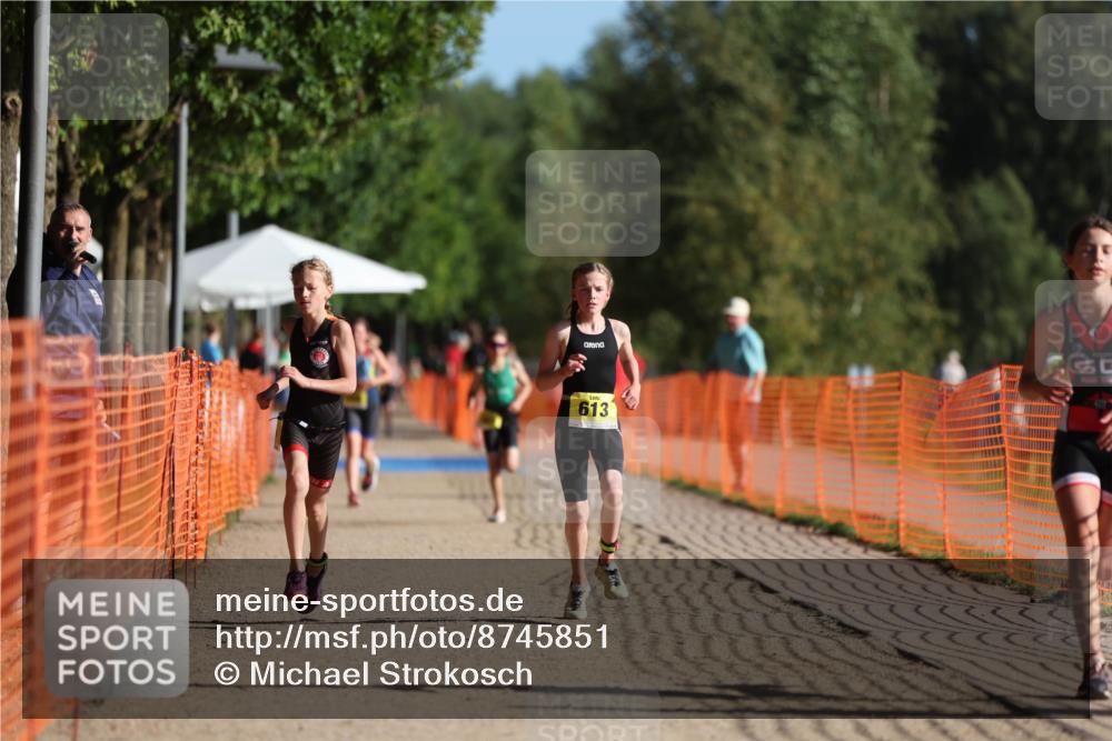 07.09.2025 - 19. Norderstedt Triathlon Michael Strokosch http://msf.ph/oto/8745851 07.09.2025 09:43:58 Laufen 563, 586, 613 meine-sportfotos.de