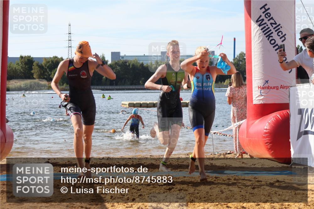 07.09.2025 - 19. Norderstedt Triathlon Luisa Fischer http://msf.ph/oto/8745883 07.09.2025 10:24:55 Schwimmen 61, 62, 73, 100, 111, 120, 126, 130 meine-sportfotos.de