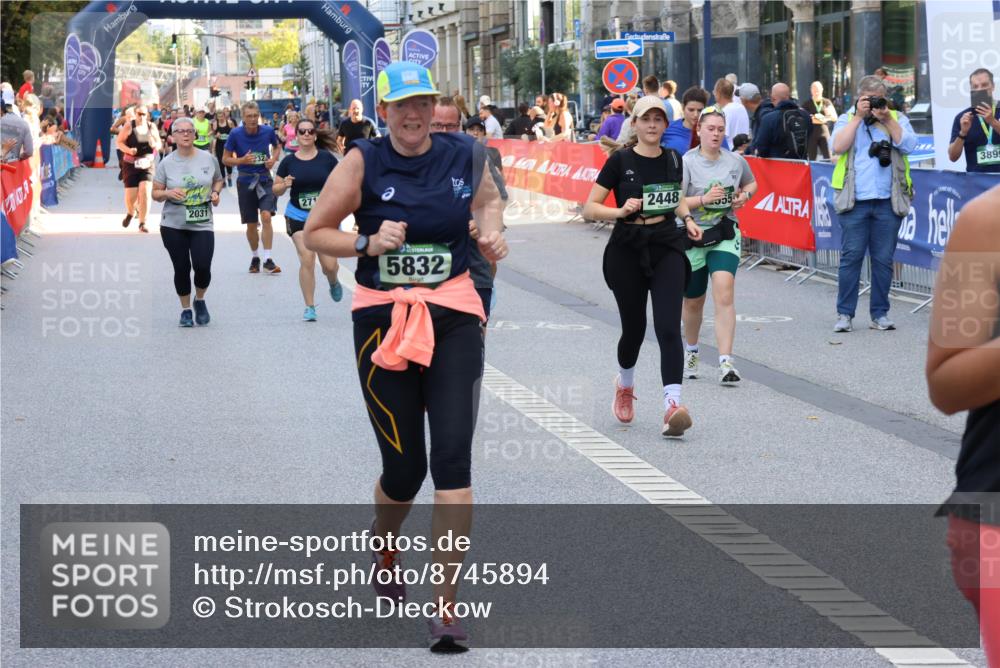 07.09.2025 - BARMER Alsterlauf Strokosch-Dieckow http://msf.ph/oto/8745894 07.09.2025 10:17:16 Ziel 2466, 3372, 3731, 3793, 4130, 4270, 4447, 4790, 4791, 5032, 5087, 5237, 5305, 5632, 5680, 5946, 8082 meine-sportfotos.de