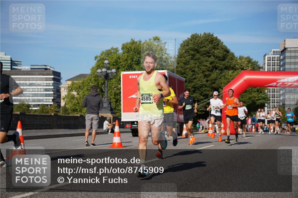 07.09.2025 - BARMER Alsterlauf Yannick Fuchs http://msf.ph/oto/8745909 07.09.2025 09:31:28 Laufen 4585, 5458, 6197 meine-sportfotos.de