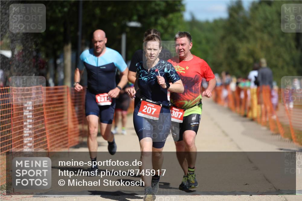 07.09.2025 - 19. Norderstedt Triathlon Michael Strokosch http://msf.ph/oto/8745917 07.09.2025 12:36:11 Laufen 190, 207, 282, 860, 1267, 1307, 1319 meine-sportfotos.de