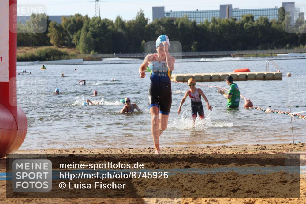 07.09.2025 - 19. Norderstedt Triathlon Luisa Fischer http://msf.ph/oto/8745926 07.09.2025 10:24:59 Schwimmen 61, 62, 73, 80, 91, 100, 111, 120, 126, 130 meine-sportfotos.de