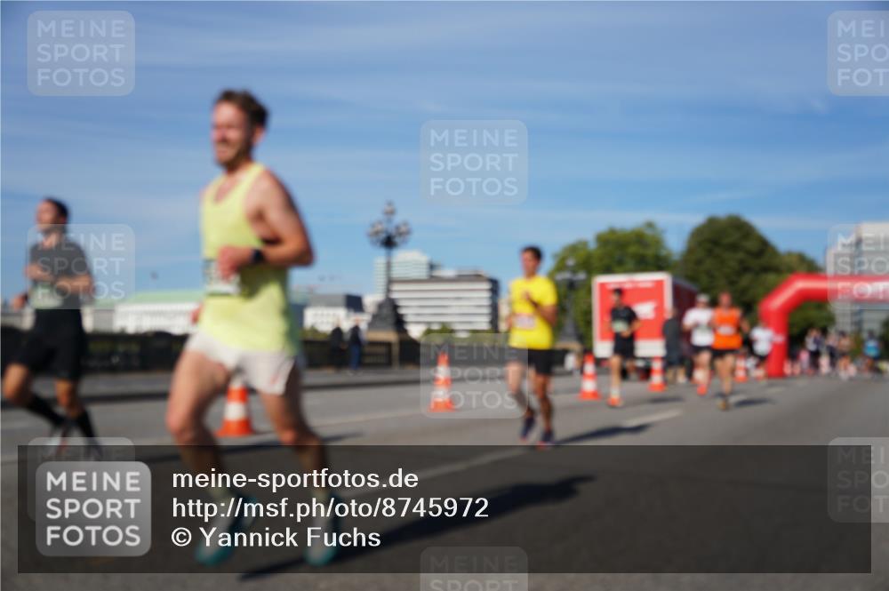 07.09.2025 - BARMER Alsterlauf Yannick Fuchs http://msf.ph/oto/8745972 07.09.2025 09:31:29 Laufen  meine-sportfotos.de