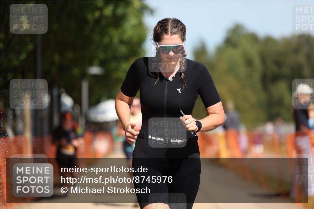07.09.2025 - 19. Norderstedt Triathlon Michael Strokosch http://msf.ph/oto/8745976 07.09.2025 12:36:14 Laufen 190, 207, 282, 860, 1161, 1267, 1307, 1319 meine-sportfotos.de