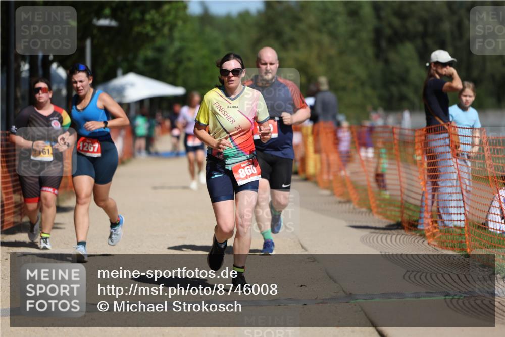 07.09.2025 - 19. Norderstedt Triathlon Michael Strokosch http://msf.ph/oto/8746008 07.09.2025 12:36:16 Laufen 190, 207, 282, 860, 1161, 1267, 1307, 1319 meine-sportfotos.de