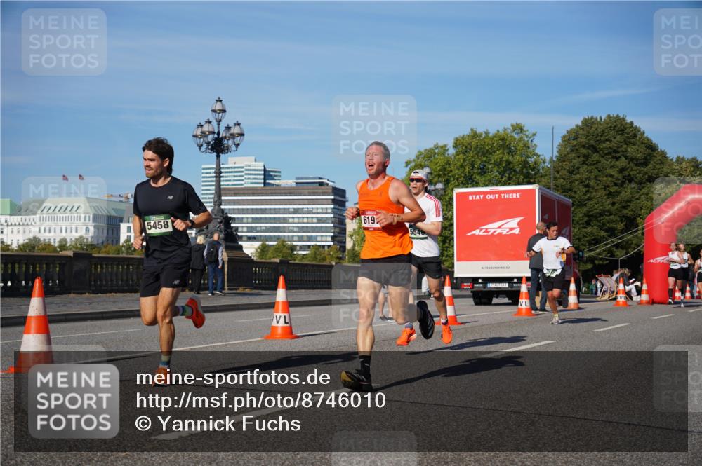 07.09.2025 - BARMER Alsterlauf Yannick Fuchs http://msf.ph/oto/8746010 07.09.2025 09:31:31 Laufen 5458, 619, 5546 meine-sportfotos.de