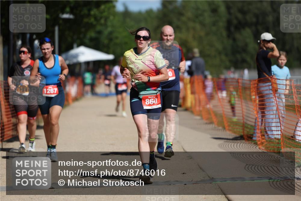 07.09.2025 - 19. Norderstedt Triathlon Michael Strokosch http://msf.ph/oto/8746016 07.09.2025 12:36:16 Laufen 190, 207, 282, 860, 1161, 1267, 1307, 1319 meine-sportfotos.de