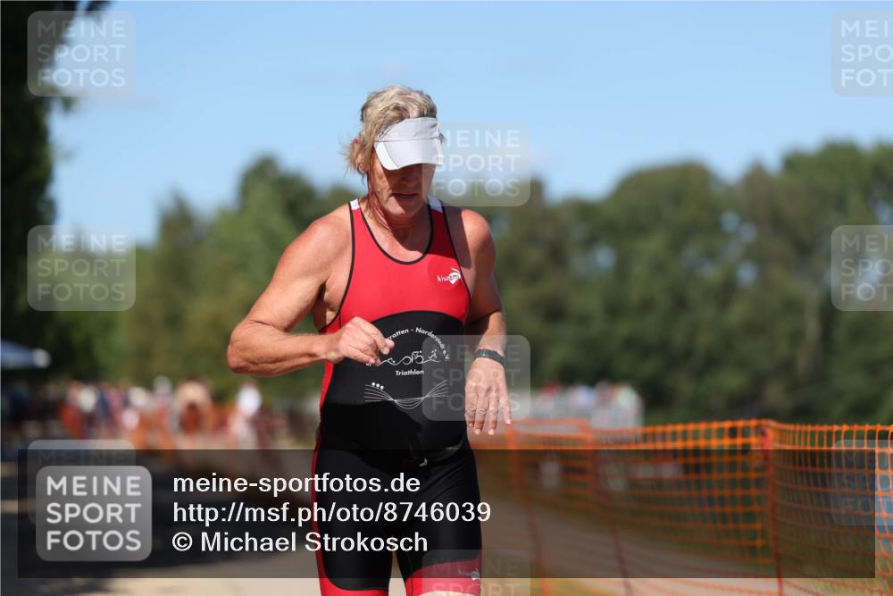 07.09.2025 - 19. Norderstedt Triathlon Michael Strokosch http://msf.ph/oto/8746039 07.09.2025 14:47:46 Laufen 984 meine-sportfotos.de