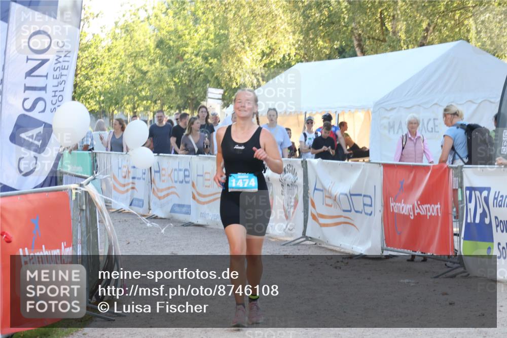 07.09.2025 - 19. Norderstedt Triathlon Luisa Fischer http://msf.ph/oto/8746108 07.09.2025 17:24:11 Ziel 1474 meine-sportfotos.de