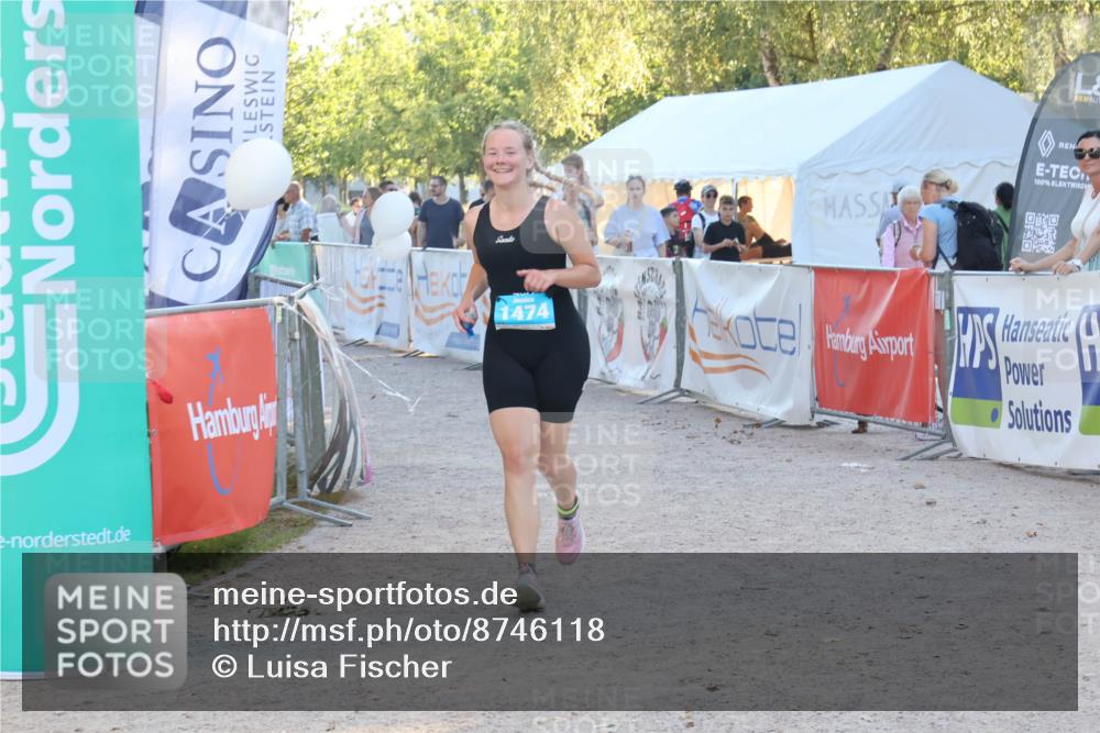 07.09.2025 - 19. Norderstedt Triathlon Luisa Fischer http://msf.ph/oto/8746118 07.09.2025 17:24:12 Ziel 1474 meine-sportfotos.de