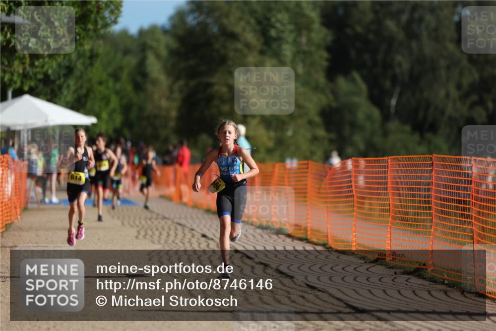 07.09.2025 - 19. Norderstedt Triathlon Michael Strokosch http://msf.ph/oto/8746146 07.09.2025 09:44:22 Laufen 566, 614 meine-sportfotos.de