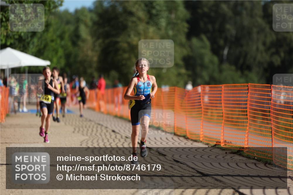 07.09.2025 - 19. Norderstedt Triathlon Michael Strokosch http://msf.ph/oto/8746179 07.09.2025 09:44:23 Laufen 566, 614 meine-sportfotos.de