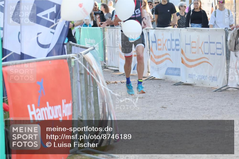07.09.2025 - 19. Norderstedt Triathlon Luisa Fischer http://msf.ph/oto/8746189 07.09.2025 17:25:56 Ziel  meine-sportfotos.de
