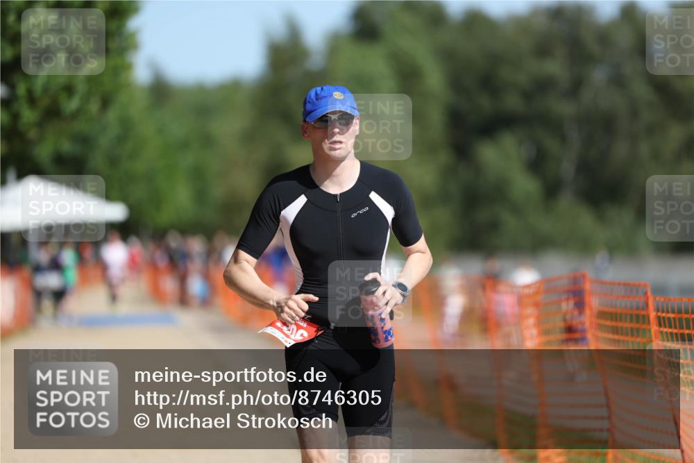 07.09.2025 - 19. Norderstedt Triathlon Michael Strokosch http://msf.ph/oto/8746305 07.09.2025 11:59:54 Laufen 306 meine-sportfotos.de