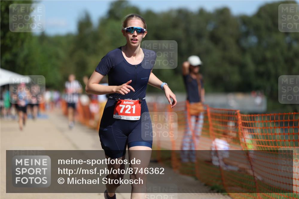 07.09.2025 - 19. Norderstedt Triathlon Michael Strokosch http://msf.ph/oto/8746362 07.09.2025 12:36:49 Laufen 721 meine-sportfotos.de