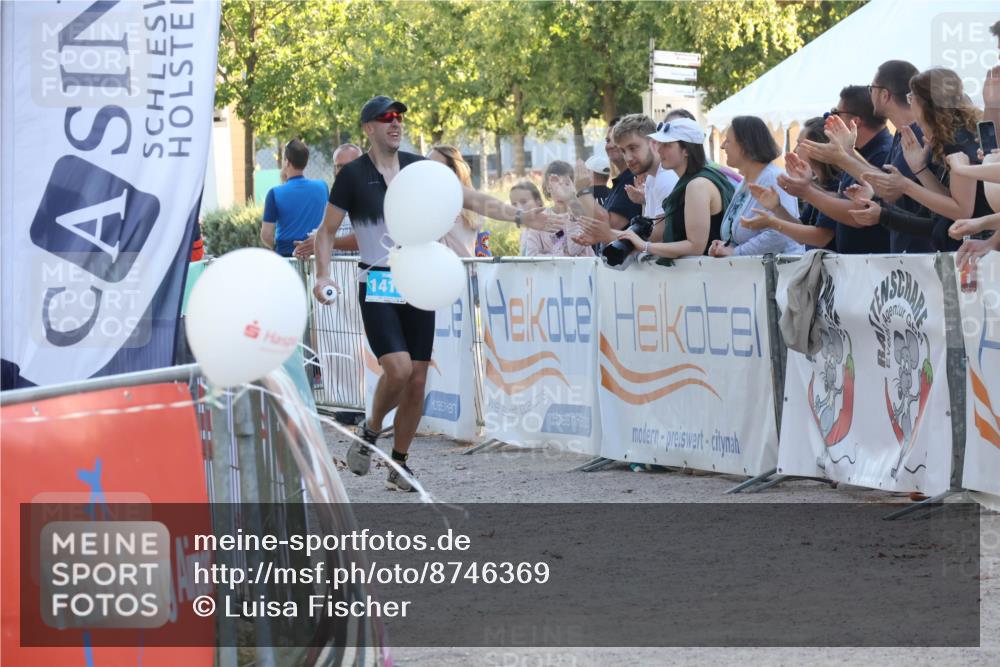 07.09.2025 - 19. Norderstedt Triathlon Luisa Fischer http://msf.ph/oto/8746369 07.09.2025 17:28:46 Ziel  meine-sportfotos.de