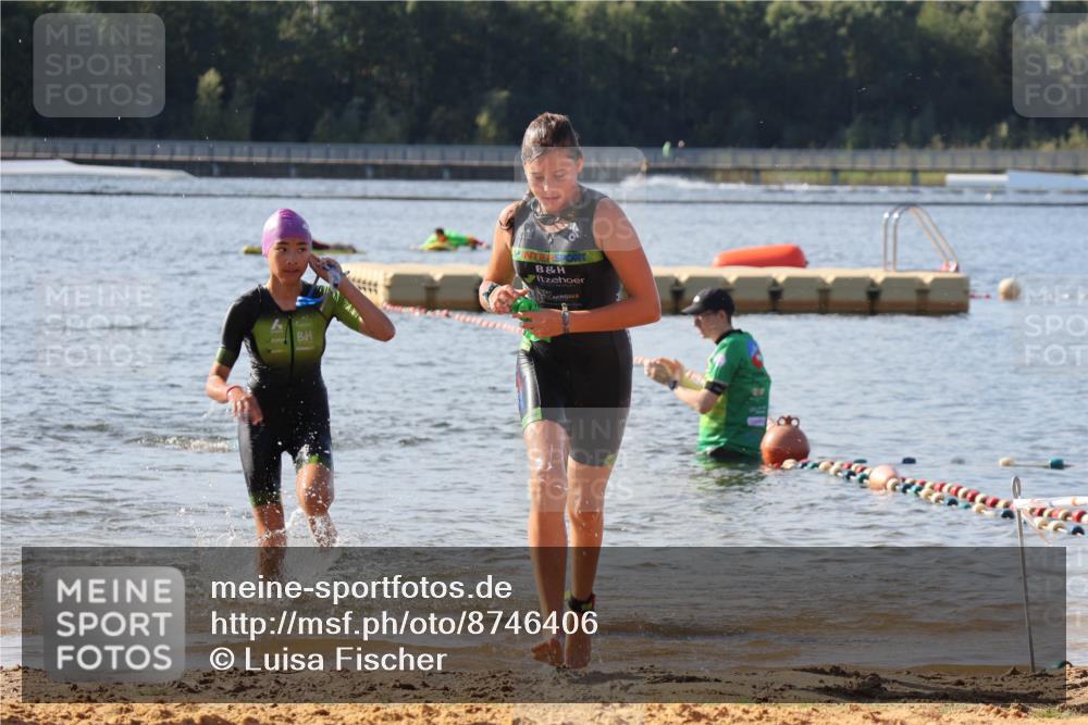 07.09.2025 - 19. Norderstedt Triathlon Luisa Fischer http://msf.ph/oto/8746406 07.09.2025 10:25:49 Schwimmen 99, 110 meine-sportfotos.de