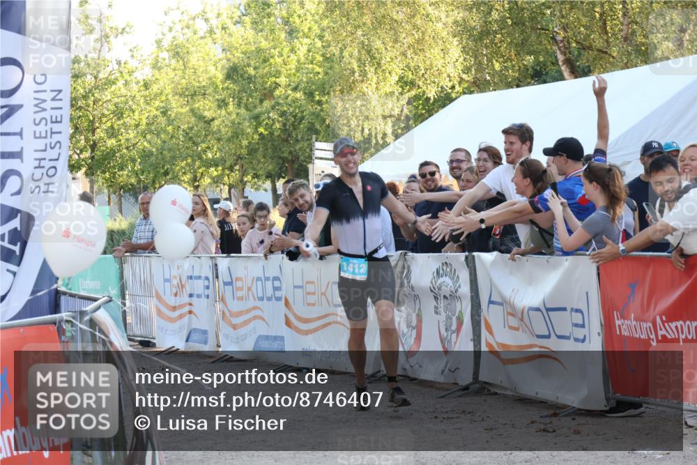 07.09.2025 - 19. Norderstedt Triathlon Luisa Fischer http://msf.ph/oto/8746407 07.09.2025 17:28:47 Ziel 1412 meine-sportfotos.de