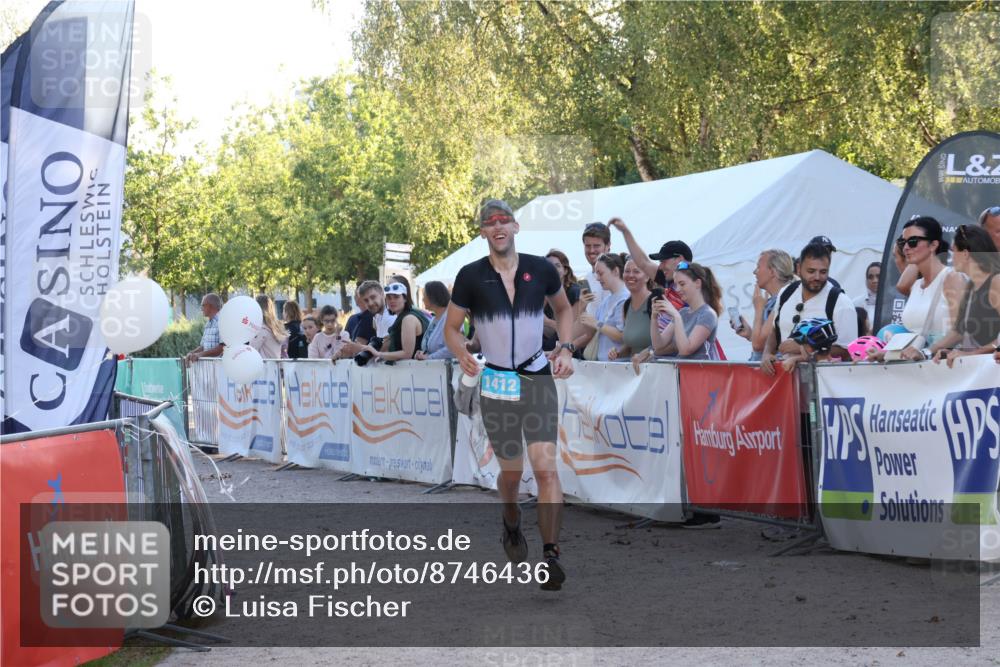 07.09.2025 - 19. Norderstedt Triathlon Luisa Fischer http://msf.ph/oto/8746436 07.09.2025 17:28:49 Ziel 1412 meine-sportfotos.de
