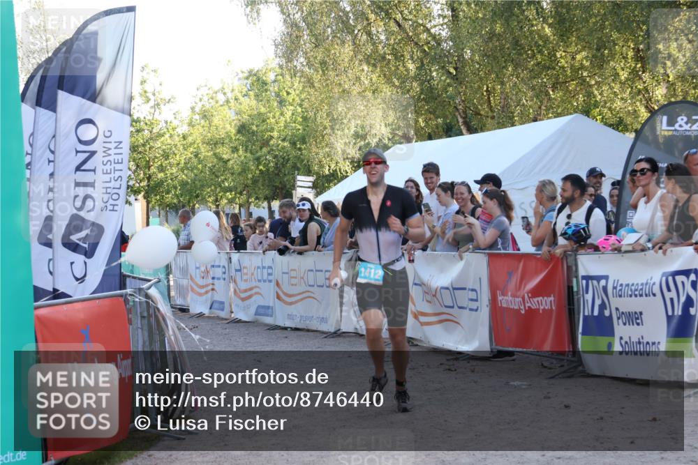 07.09.2025 - 19. Norderstedt Triathlon Luisa Fischer http://msf.ph/oto/8746440 07.09.2025 17:28:49 Ziel 1412 meine-sportfotos.de