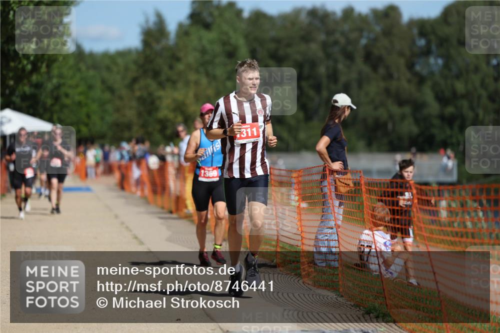 07.09.2025 - 19. Norderstedt Triathlon Michael Strokosch http://msf.ph/oto/8746441 07.09.2025 12:36:56 Laufen 1248, 1311, 1369 meine-sportfotos.de