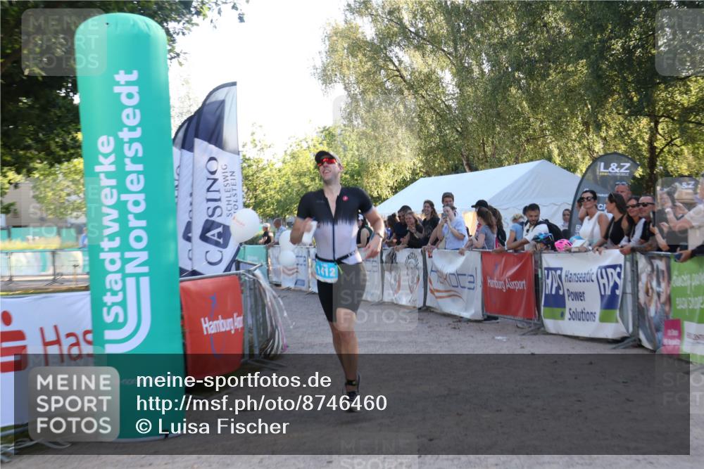 07.09.2025 - 19. Norderstedt Triathlon Luisa Fischer http://msf.ph/oto/8746460 07.09.2025 17:28:50 Ziel 1412 meine-sportfotos.de