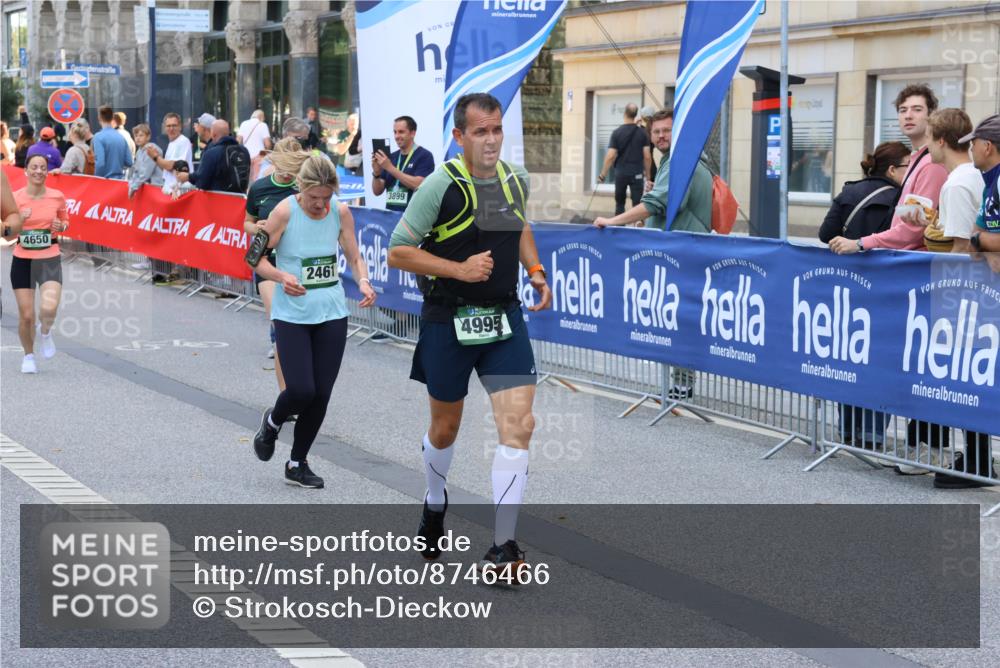 07.09.2025 - BARMER Alsterlauf Strokosch-Dieckow http://msf.ph/oto/8746466 07.09.2025 10:17:12 Ziel 2466, 3304, 3372, 3793, 4270, 4447, 4790, 4791, 5032, 5087, 5237, 5545, 5632, 5680, 5946, 8082 meine-sportfotos.de