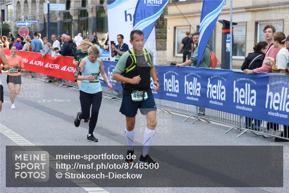 07.09.2025 - BARMER Alsterlauf Strokosch-Dieckow http://msf.ph/oto/8746500 07.09.2025 10:17:12 Ziel 2466, 3304, 3372, 3793, 4270, 4447, 4790, 4791, 5032, 5087, 5237, 5545, 5632, 5680, 5946, 8082 meine-sportfotos.de