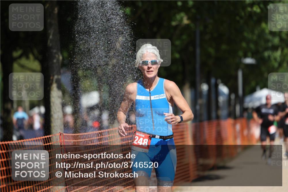 07.09.2025 - 19. Norderstedt Triathlon Michael Strokosch http://msf.ph/oto/8746520 07.09.2025 12:37:00 Laufen 253, 260, 1244, 1248, 1311, 1369 meine-sportfotos.de