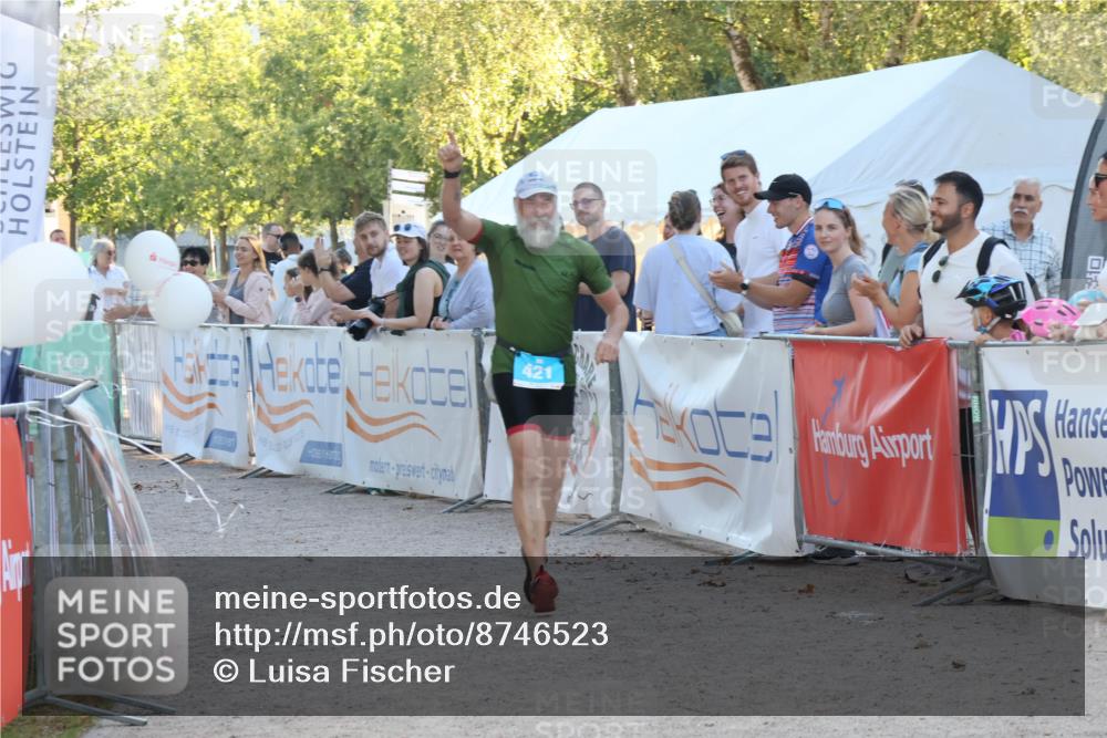 07.09.2025 - 19. Norderstedt Triathlon Luisa Fischer http://msf.ph/oto/8746523 07.09.2025 17:29:00 Ziel  meine-sportfotos.de