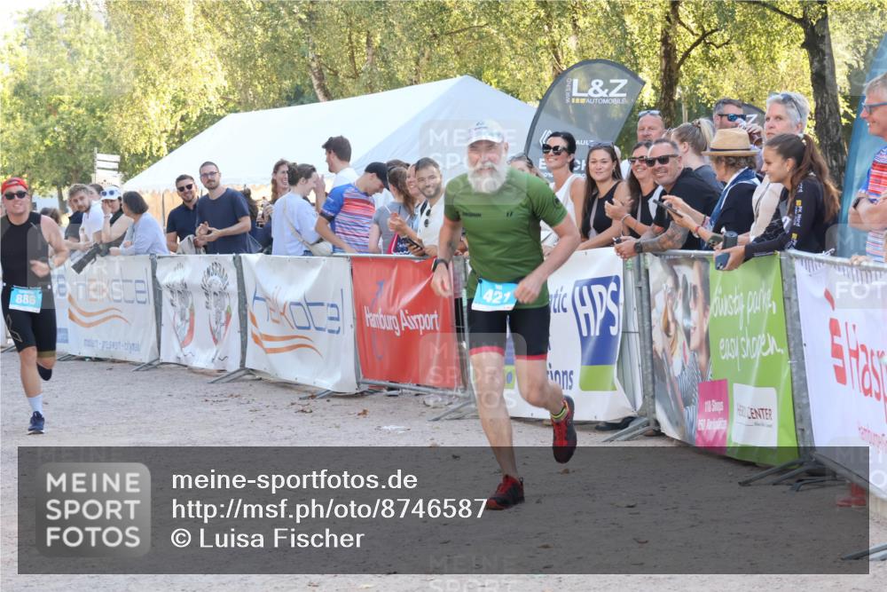 07.09.2025 - 19. Norderstedt Triathlon Luisa Fischer http://msf.ph/oto/8746587 07.09.2025 17:29:04 Ziel 421, 886 meine-sportfotos.de