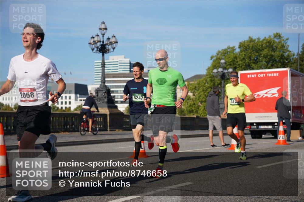 07.09.2025 - BARMER Alsterlauf Yannick Fuchs http://msf.ph/oto/8746658 07.09.2025 09:32:02 Laufen 2058, 2025, 8247, 312 meine-sportfotos.de